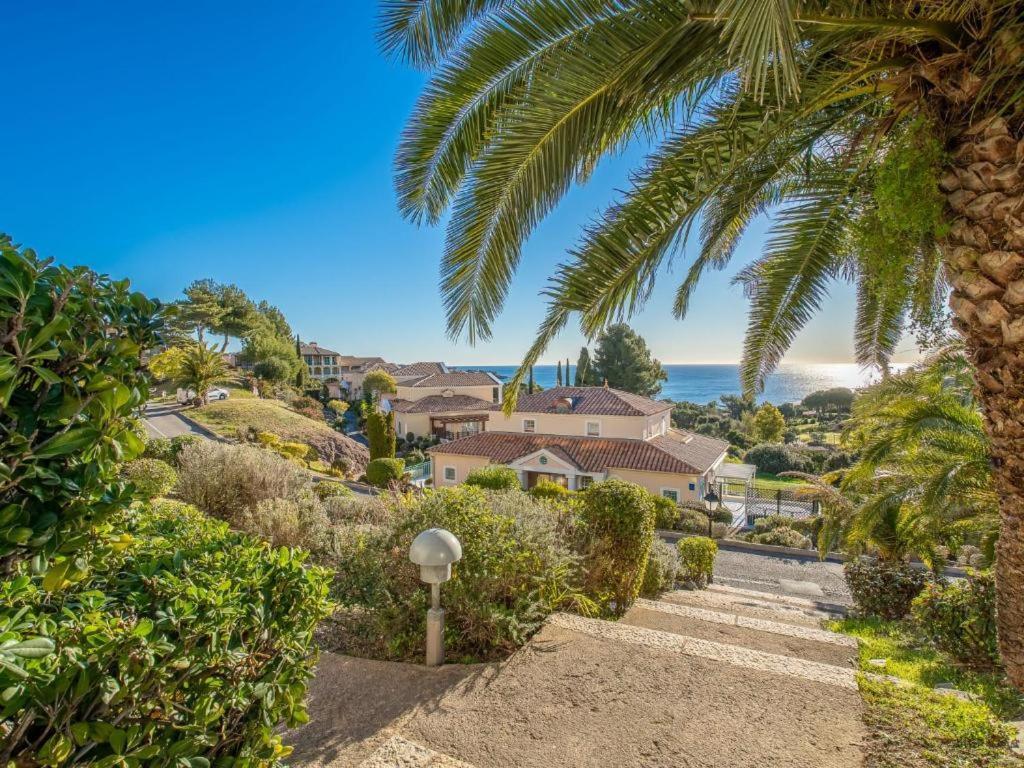 Dans Un Cadre D'Exception, Vue Mer Panoramique A Agay Cote D'Azur, Village Vacances Cap Esterel, T2 Avec Jardin, Golf, Climatisation, Wifi, 5 Piscines Saint-Raphaël Екстериор снимка